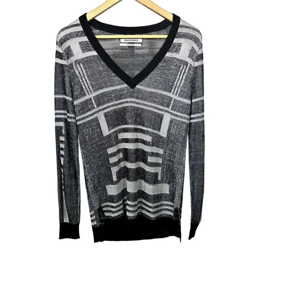 PUBLIC SCHOOL Women's Abstract Stripe V-Neck Sweater Black Size Small